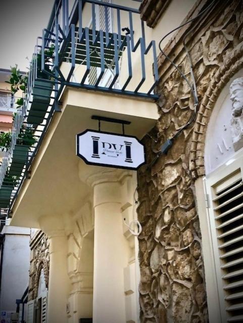 Piazza Verdi B&B Васто Екстериор снимка